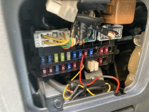 qm5실내퓨즈박스