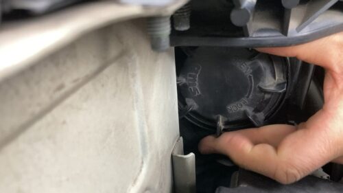 qm5헤드램프방수커버닫기